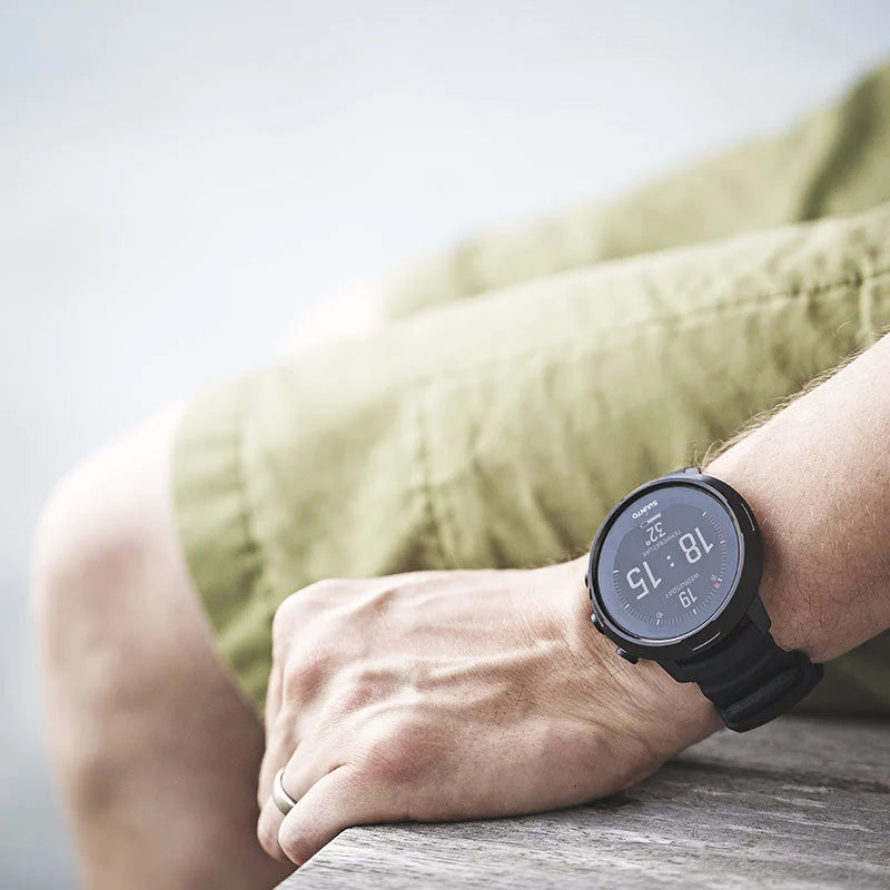 Suunto D5 All Black With USB Cable